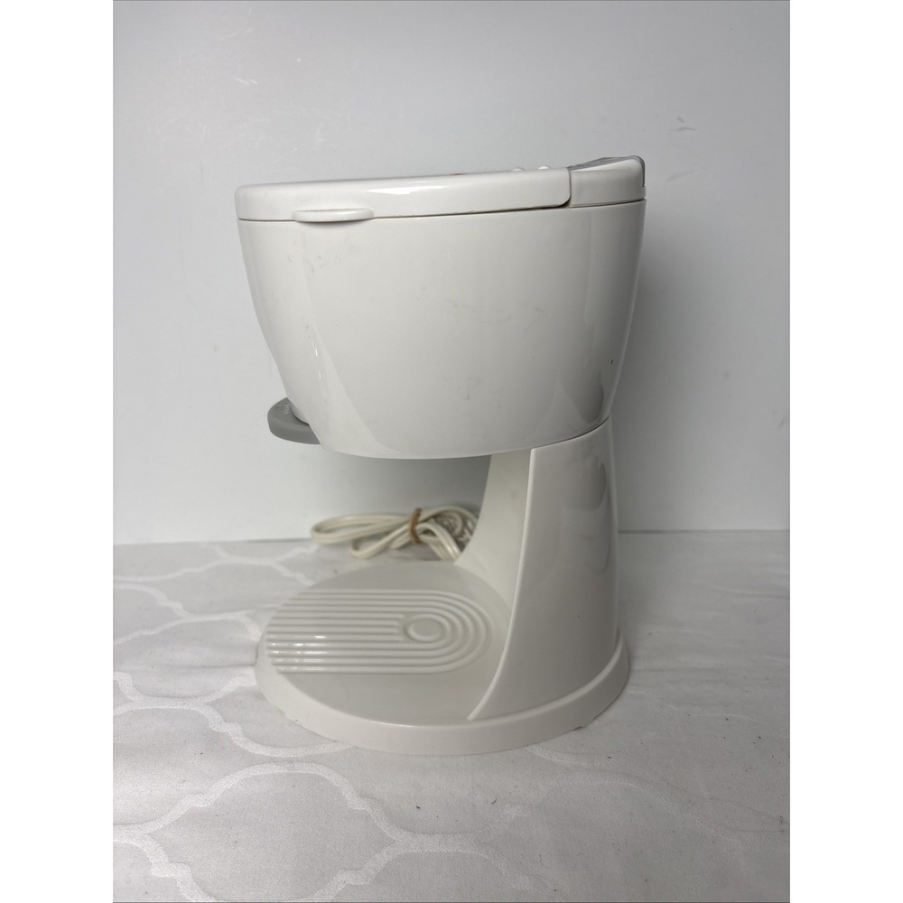 Sunbeam Hot Shot 6142 Hot Water Dispenser White 16oz Tested Working - Picture 2 of 6